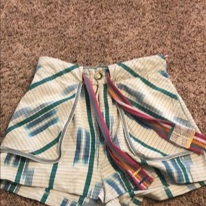 Urban Outfitters cotton shorts size 4